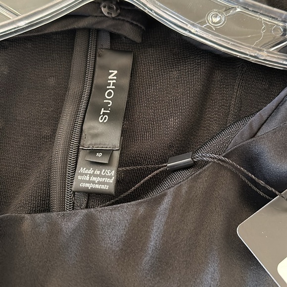 St. John very beautiful dress - Picture 6 of 8